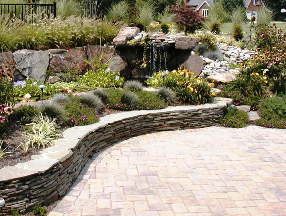 Retaining Walls and Landscaping